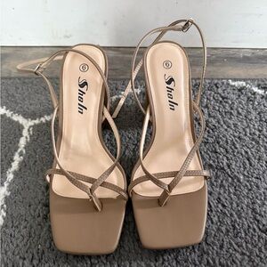 SheIn Women's Tan Strappy Sandals